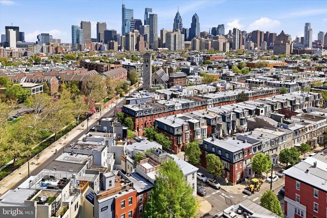 2405 CATHARINE ST, Philadelphia, PA 19146