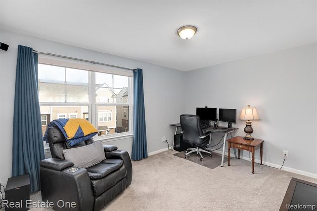 260 Center Boulevard, Wixom, MI 48393