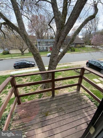 6363 11TH RD N, Arlington, VA 22205