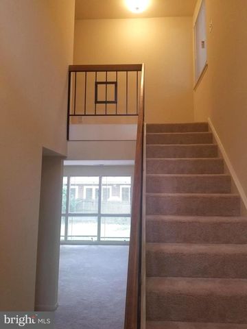 6363 11TH RD N, Arlington, VA 22205
