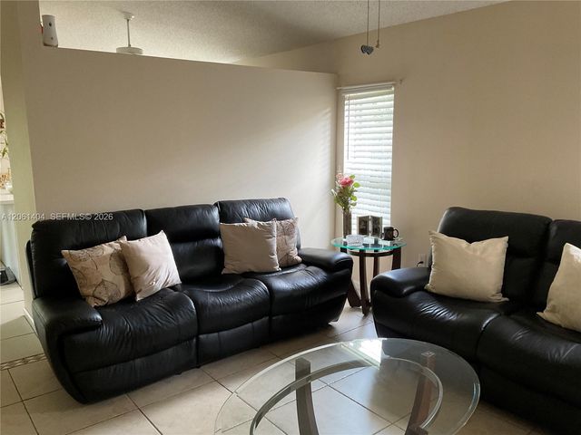 2015 SE 5TH PL 2015, Homestead, FL 33033