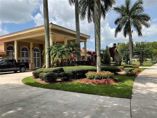2015 SE 5TH PL 2015, Homestead, FL 33033