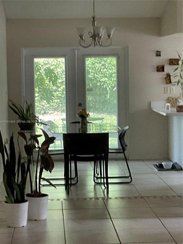 2015 SE 5TH PL 2015, Homestead, FL 33033