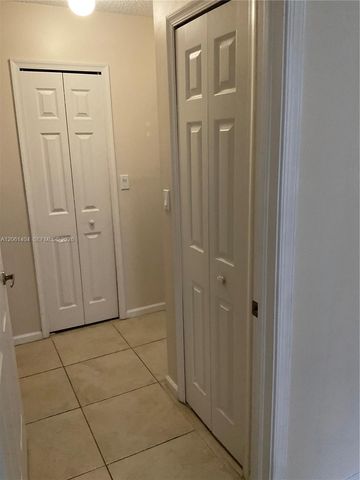 2015 SE 5TH PL 2015, Homestead, FL 33033