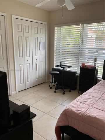 2015 SE 5TH PL 2015, Homestead, FL 33033