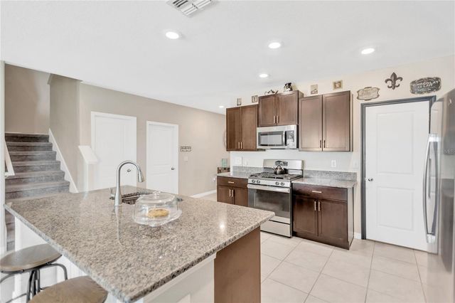 5441 RAINWOOD MEADOWS DRIVE, Apollo Beach, FL 33572