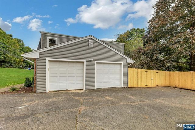 252 Wierimus Road, Hillsdale, NJ 07642