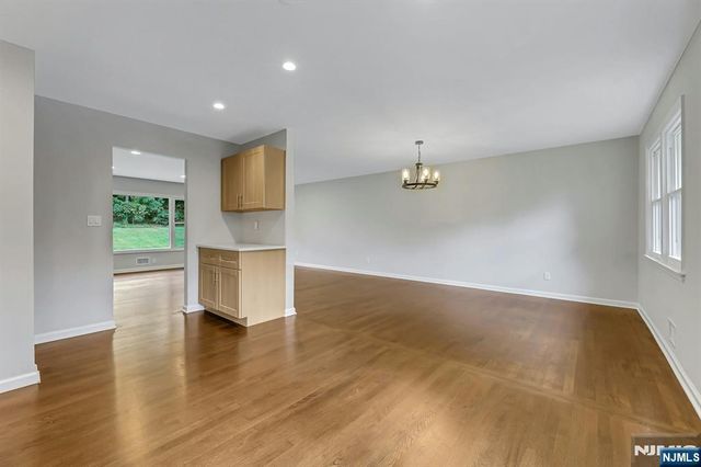 252 Wierimus Road, Hillsdale, NJ 07642