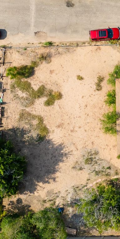 Slate Avenue NW, Albuquerque, NM 87104