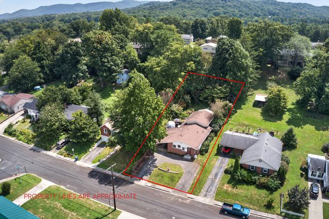 115 Cherry Road, Berea, KY 40403
