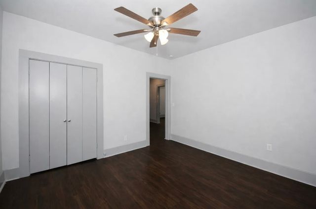 2628 Avenue G, Fort Worth, TX 76105