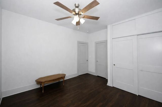 2628 Avenue G, Fort Worth, TX 76105