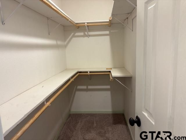 169 Brierwood Drive, Palestine, TX 75801