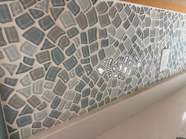 169 Brierwood Drive, Palestine, TX 75801