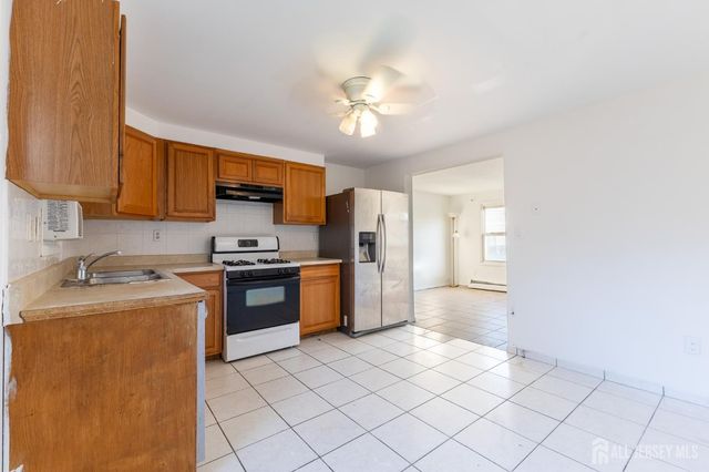 13 Gordon Street 15, South River, NJ 08882