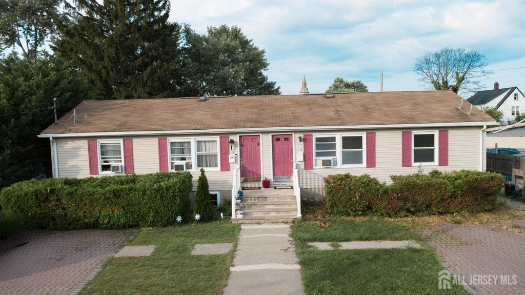 13 Gordon Street 15, South River, NJ 08882