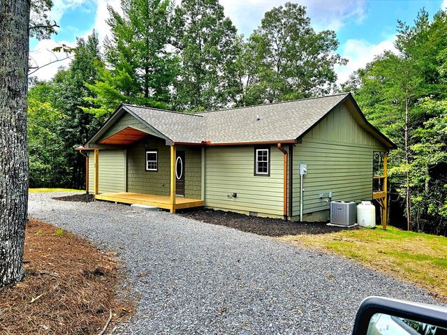 55 Ridgeline Road, Murphy, NC 28906