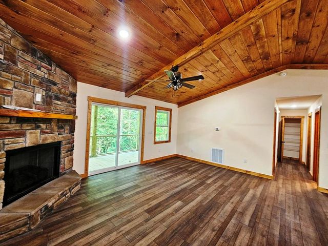 55 Ridgeline Road, Murphy, NC 28906