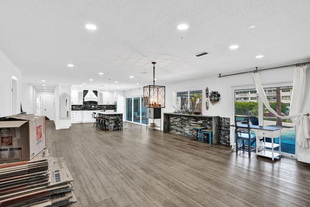 343 Layne Boulevard, Hallandale Beach, FL 33009
