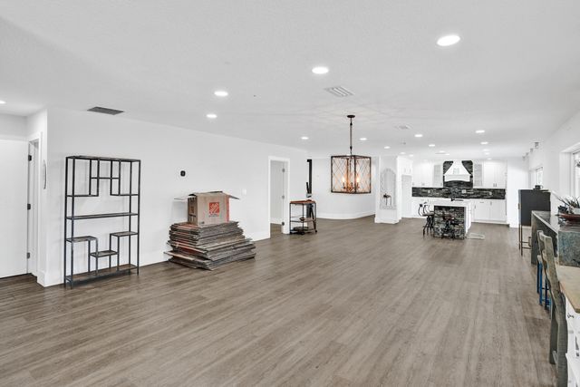 343 Layne Boulevard, Hallandale Beach, FL 33009