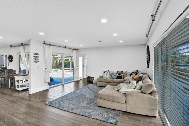 343 Layne Boulevard, Hallandale Beach, FL 33009