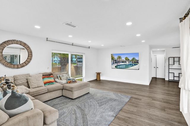 343 Layne Boulevard, Hallandale Beach, FL 33009
