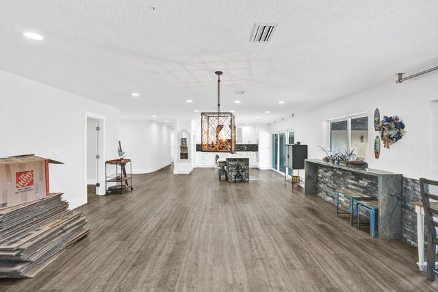 343 Layne Boulevard, Hallandale Beach, FL 33009