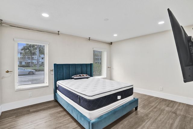 343 Layne Boulevard, Hallandale Beach, FL 33009