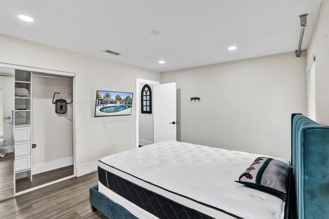 343 Layne Boulevard, Hallandale Beach, FL 33009