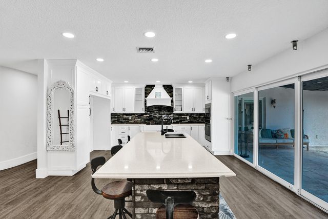343 Layne Boulevard, Hallandale Beach, FL 33009