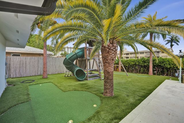 343 Layne Boulevard, Hallandale Beach, FL 33009