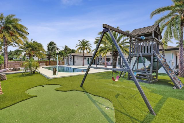 343 Layne Boulevard, Hallandale Beach, FL 33009