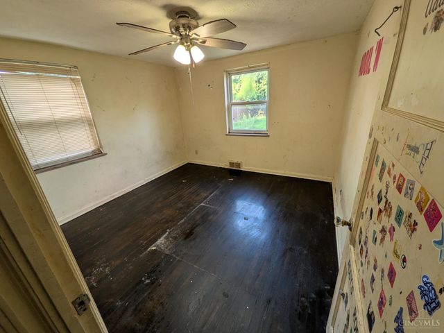 7284 Eastlawn Drive, Cincinnati, OH 45237