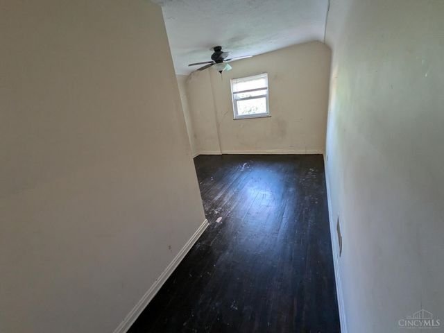 7284 Eastlawn Drive, Cincinnati, OH 45237