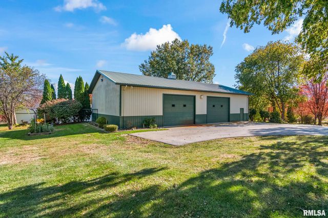 6263 BUNKER HILL Road, New Berlin, IL 62670