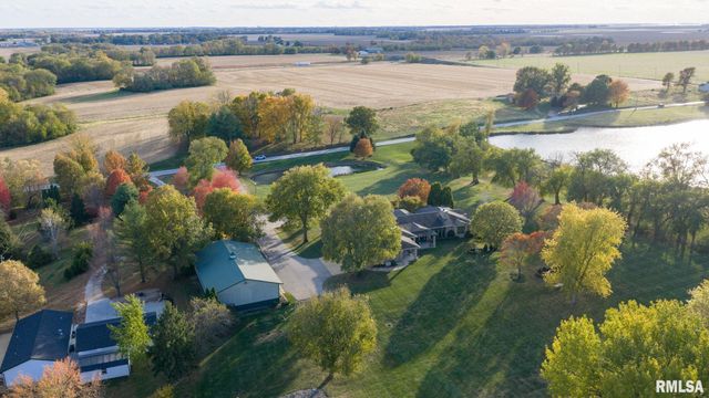 6263 BUNKER HILL Road, New Berlin, IL 62670