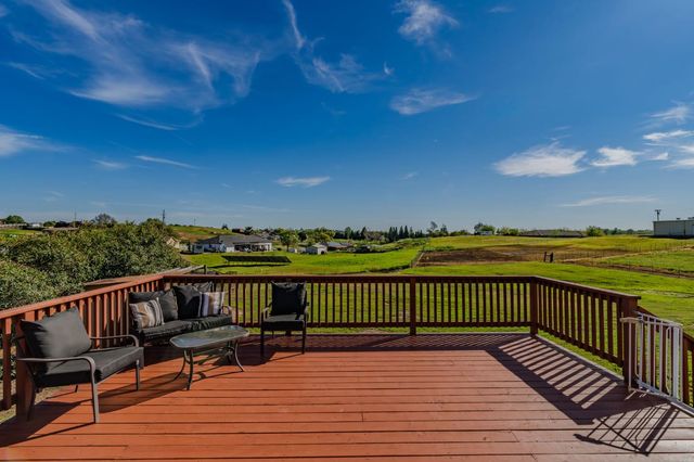 3050 Grapevine Gulch Rd, Ione, CA 95640