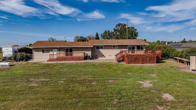 3050 Grapevine Gulch Rd, Ione, CA 95640