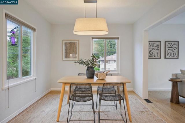 3927 3927 Canon Ave, Oakland, CA 94602