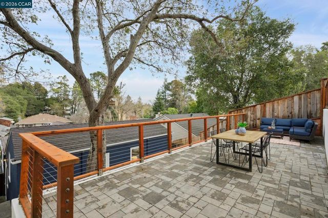 3927 3927 Canon Ave, Oakland, CA 94602