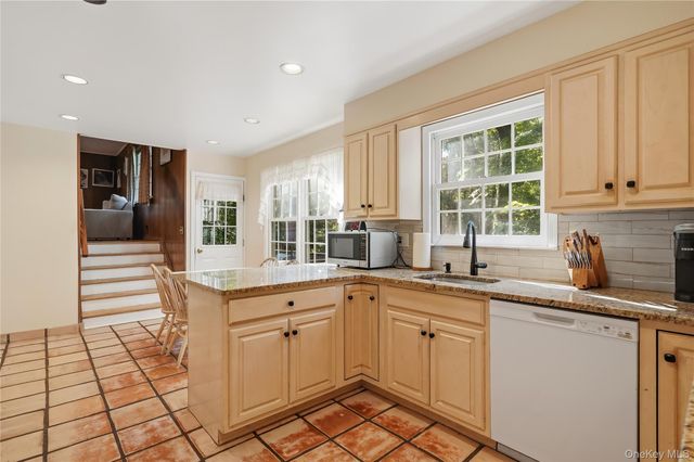 55 Brandon Drive, Mount Kisco, NY 10549
