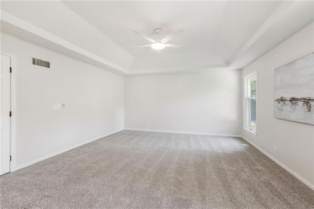 16720 Grandview Street, Overland Park, KS 66085