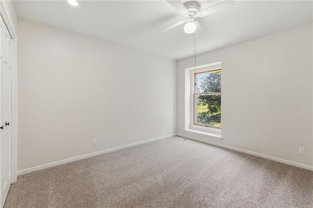 16720 Grandview Street, Overland Park, KS 66085