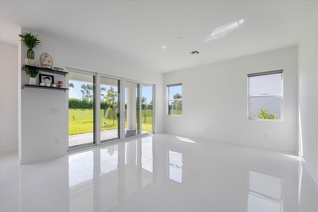 5333 Liberty Lane, Westlake, FL 33470