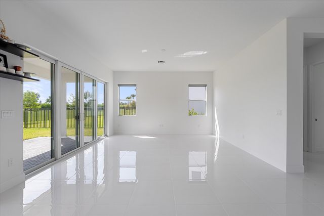 5333 Liberty Lane, Westlake, FL 33470