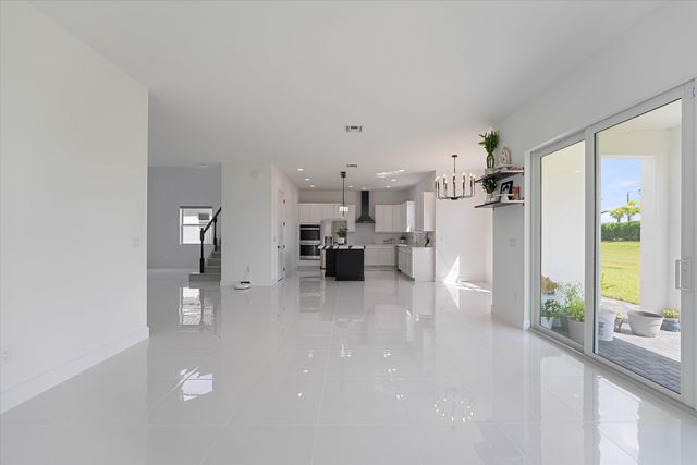 5333 Liberty Lane, Westlake, FL 33470