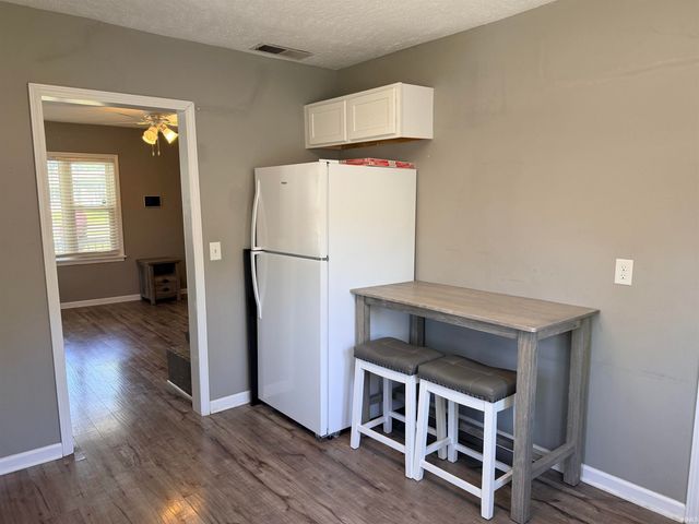 1005 W Dunn Avenue, Muncie, IN 47303