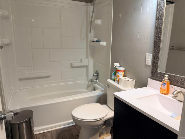 1005 W Dunn Avenue, Muncie, IN 47303
