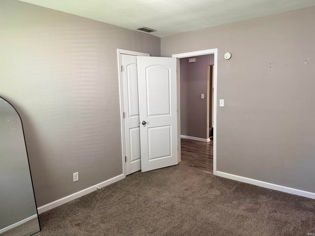 1005 W Dunn Avenue, Muncie, IN 47303