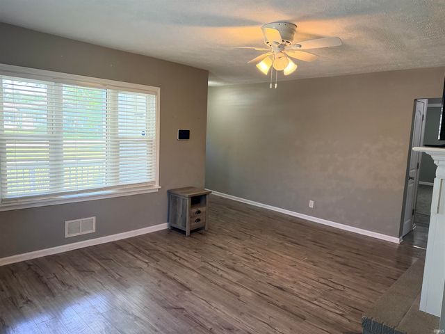 1005 W Dunn Avenue, Muncie, IN 47303
